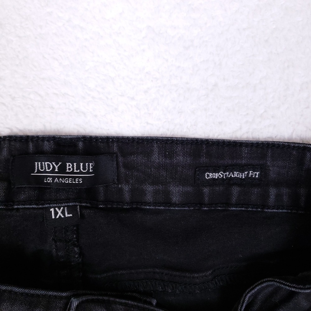 Judy Blue Jeans 1XL Black Crop Straight Fit Side Slit Stretch Plus Size - Picture 7 of 12